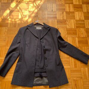 woman's suit/costume pour femme